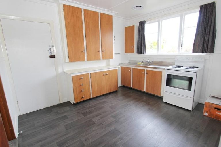 Photo of property in 121 Bay View Road, South Dunedin, Dunedin, 9012