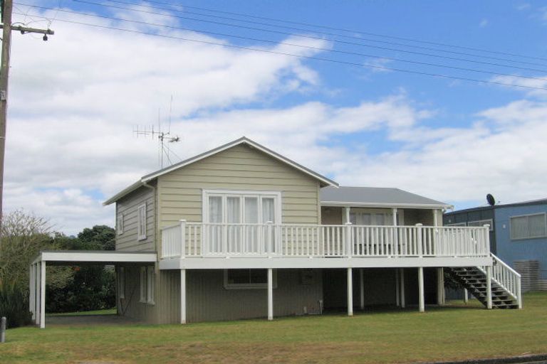 Photo of property in 29 The Loop, Waihi Beach, 3611