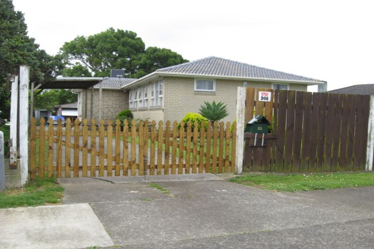 Photo of property in 25 Solent Street, Mangere, Auckland, 2022