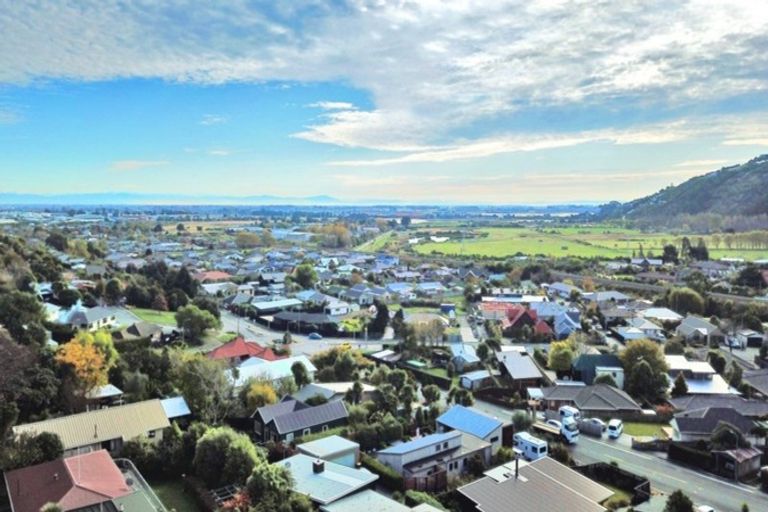 Photo of property in 11 Flinders Road, Heathcote Valley, Christchurch, 8022