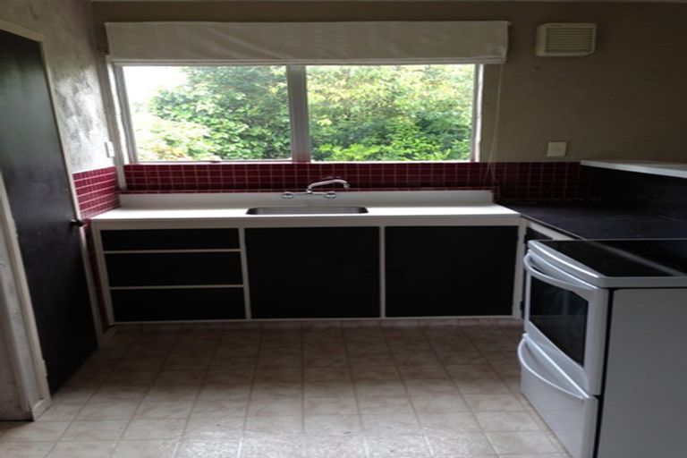 Photo of property in 42 Southsea Crescent, Silverdale, Hamilton, 3216