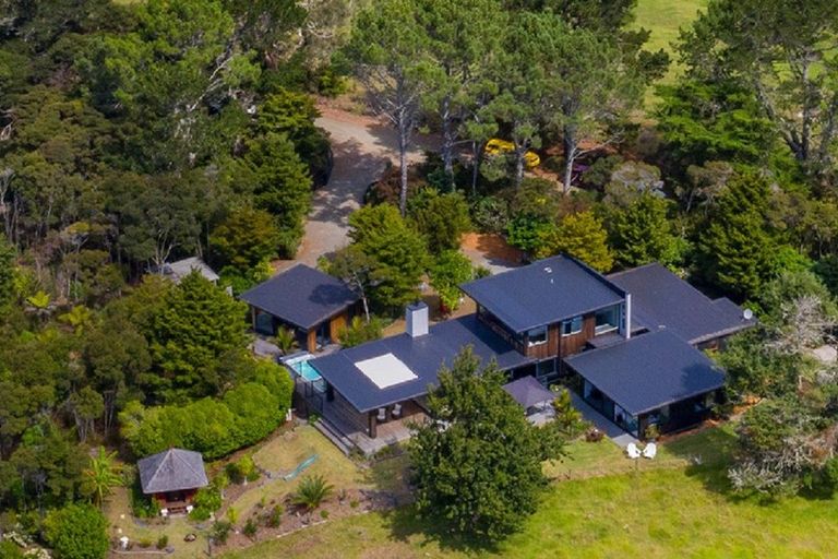 Photo of property in 94 Raymond Bull Road, Mangawhai, Wellsford, 0975