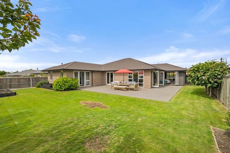 Photo of property in 21 Tosswill Road, Prebbleton, 7604