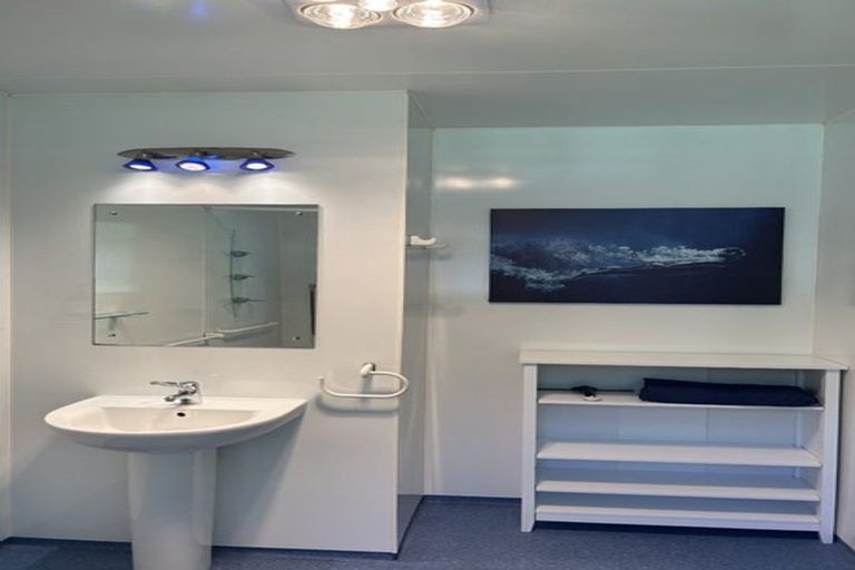 Photo of property in 52 Gladstone Terrace, Gladstone, Invercargill, 9810