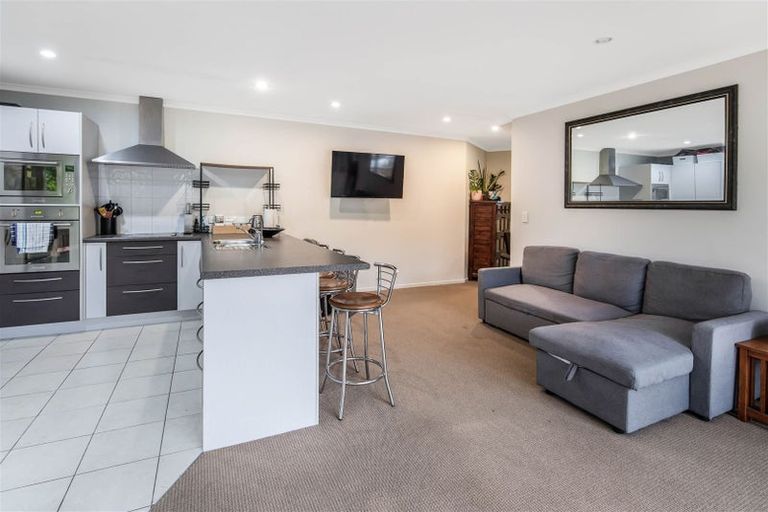 Photo of property in 84b Woodland Road, Johnsonville, Wellington, 6037