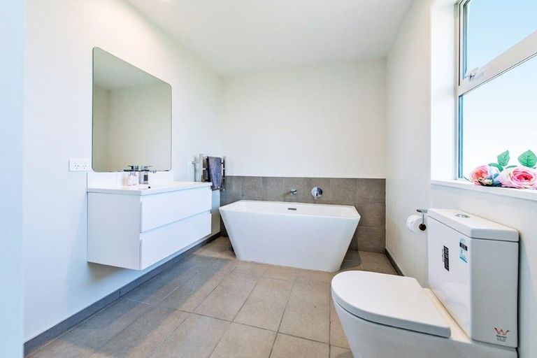 Photo of property in 44 Carston Street, Leeston, 7632