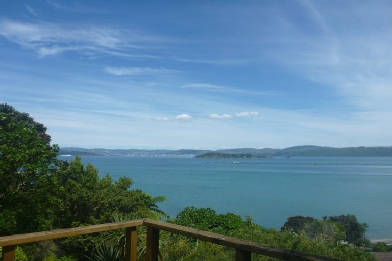 Photo of property in 36 Walter Road, Lowry Bay, Lower Hutt, 5013