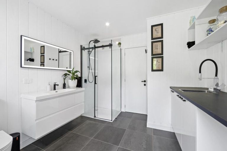 Photo of property in 551 Old Woodcocks Road, Kaipara Flats, Warkworth, 0981