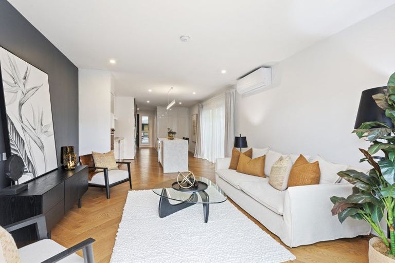 Photo of property in 5 Walter Merton Road, Hobsonville, Auckland, 0616