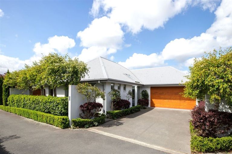 Photo of property in 70a Jeffreys Road, Fendalton, Christchurch, 8052