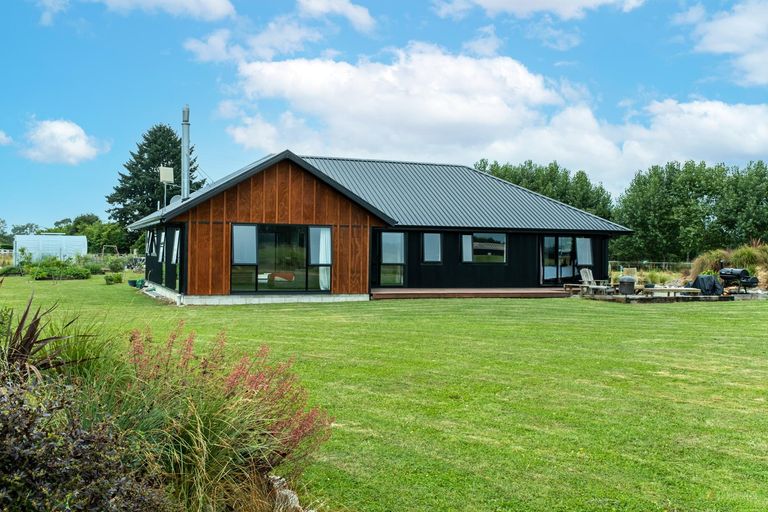 Photo of property in 24 Opuha Street, Orari, Geraldine, 7992