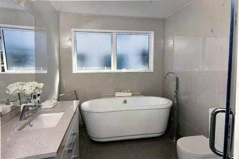 Photo of property in 23 Remuremu Street, Long Bay, Auckland, 0630