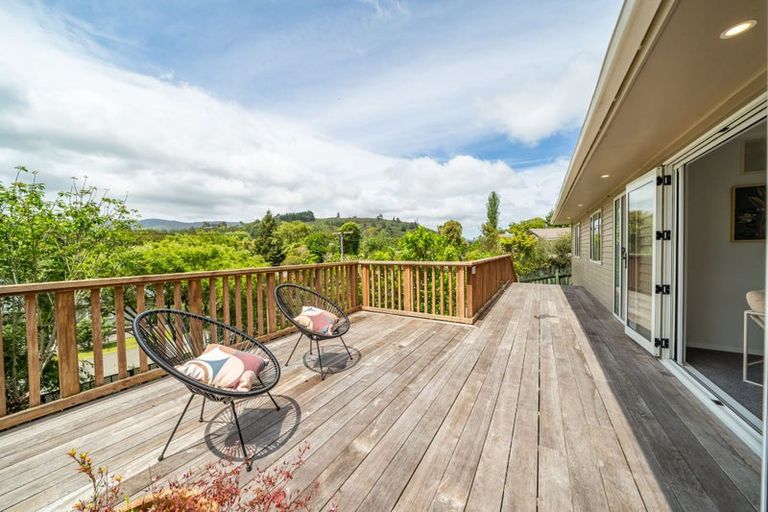 Photo of property in 22 Bridge Road, Birchville, Upper Hutt, 5018