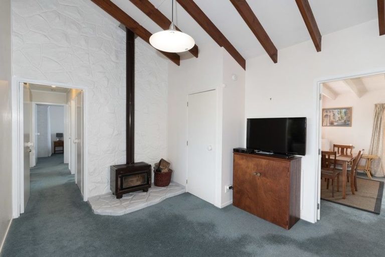 Photo of property in 24 Franklin Street, Opua, 0200