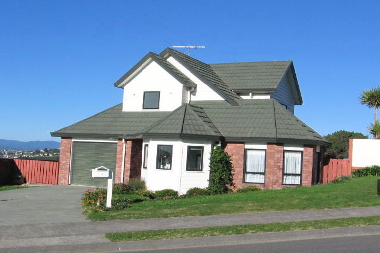 Photo of property in 8 Bathgate Street, Johnsonville, Wellington, 6037