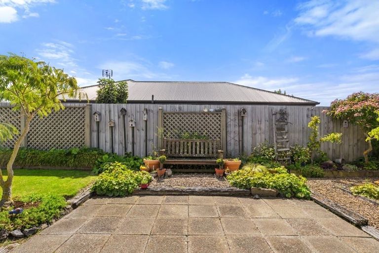 Photo of property in 16 El Alamein Avenue, Rangiora, 7400