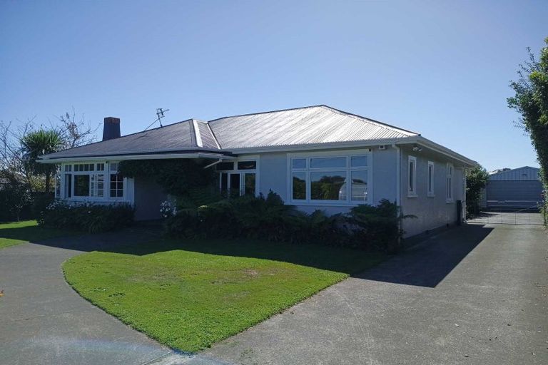 Photo of property in 2 Poole Street, Feilding, 4702
