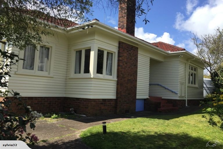 Photo of property in 22 Tuhimata Street, Saint Heliers, Auckland, 1071