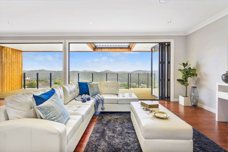 Photo of property in 5 Boutique Way, Orewa, 0931