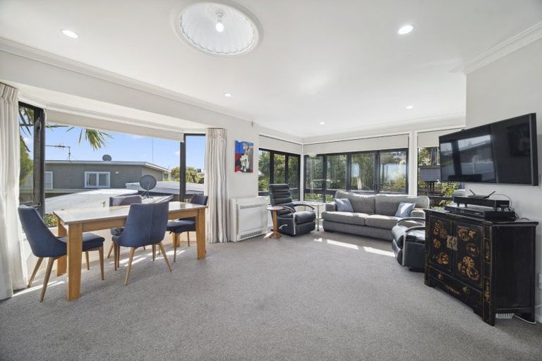 Photo of property in 2/7 Waihora Street, Taupo, 3330