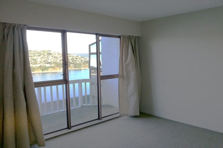 Photo of property in 27 Kaikoura Street, Maupuia, Wellington, 6022