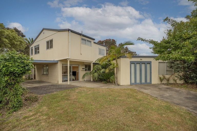 Photo of property in 19 Hicks Place, Cooks Beach, Whitianga, 3591