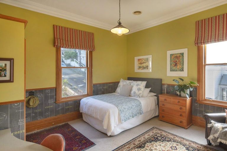 Photo of property in 26 Grant Road, Thorndon, Wellington, 6011