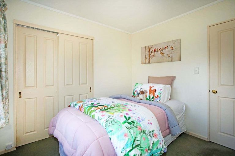 Photo of property in 35a Youngs Road, Papakura, 2110