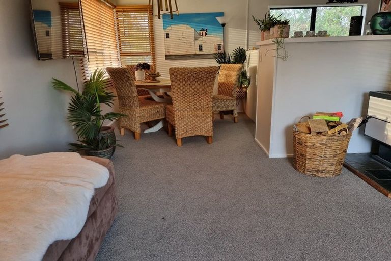 Photo of property in 33b Grey Street, Martinborough, 5711