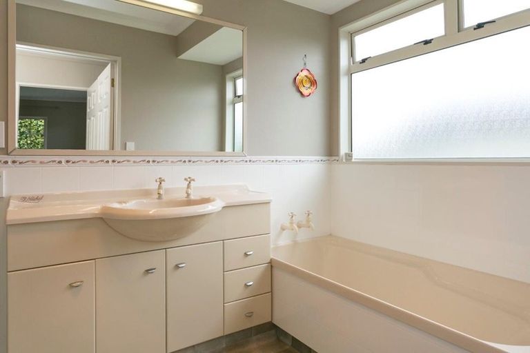 Photo of property in 7 Herapeka Street, Nukuhau, Taupo, 3330