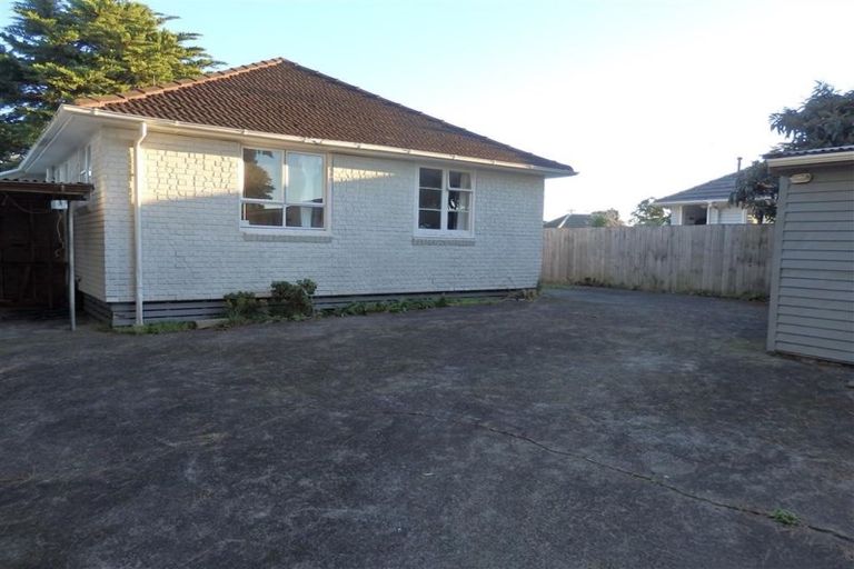Photo of property in 12 Raleigh Place, Otara, Auckland, 2023