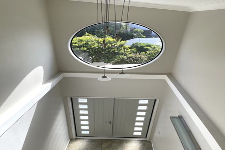 Photo of property in 48a Duncansby Road, Stanmore Bay, Whangaparaoa, 0932