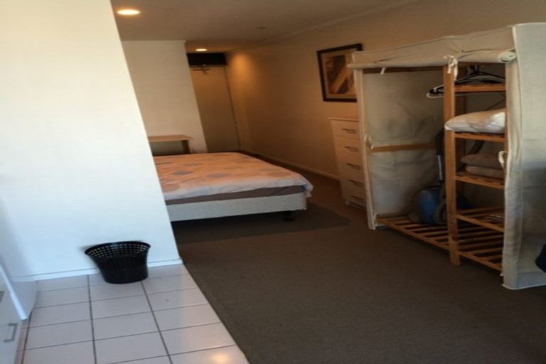 Photo of property in 8 Bankside Road, Silverdale, 0932