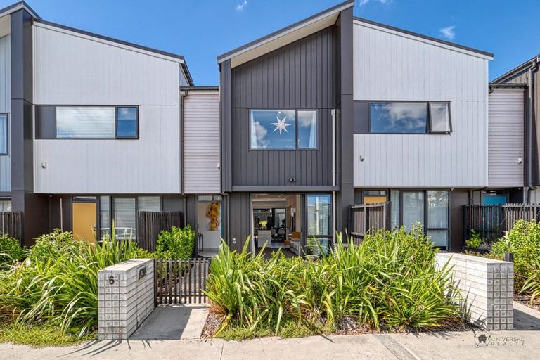 Photo of property in 6 Walter Merton Road, Hobsonville, Auckland, 0616