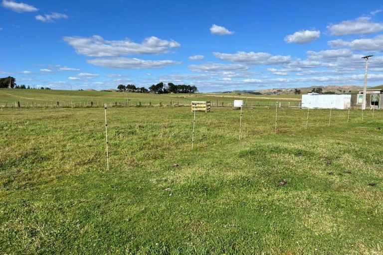 Photo of property in 141 Valley Road, Woodville, 4998