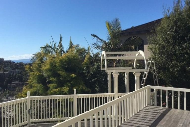 Photo of property in 8 Rosella Place, Murrays Bay, Auckland, 0630