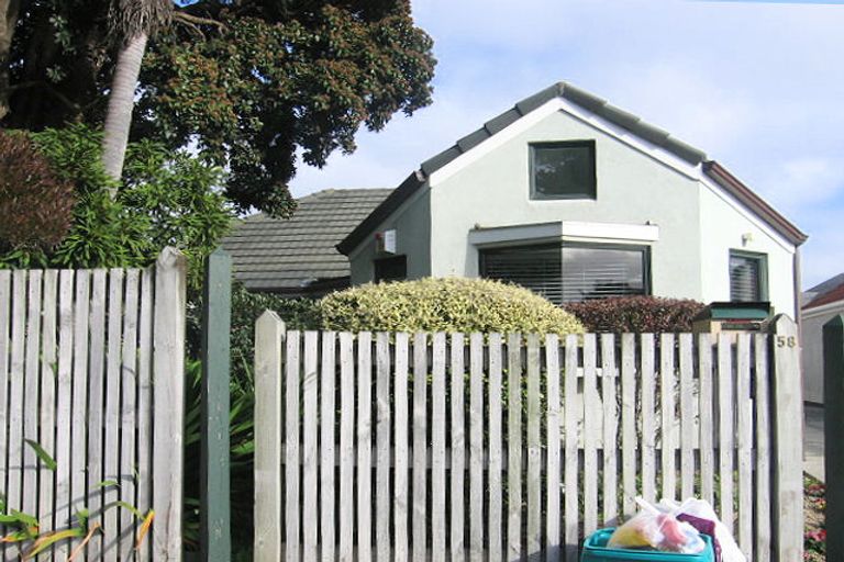 Photo of property in 58 Laings Road, Hutt Central, Lower Hutt, 5010