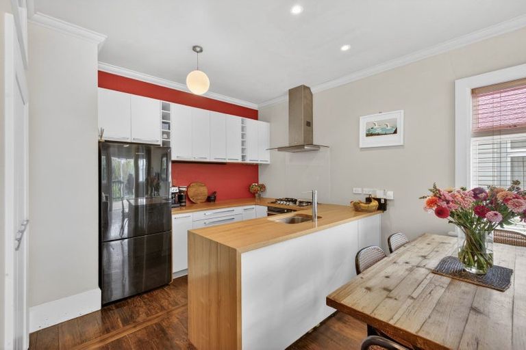 Photo of property in 13 Creagh Street, Te Awa, Napier, 4110