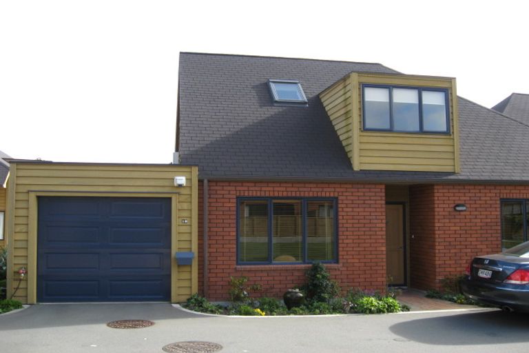 Photo of property in 19 Futuna Close, Karori, Wellington, 6012