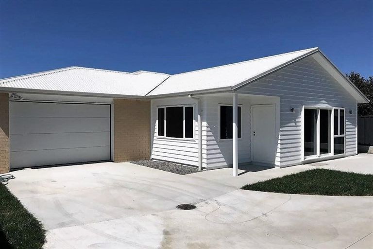 Photo of property in 62b Puketapu Road, Taradale, Napier, 4112