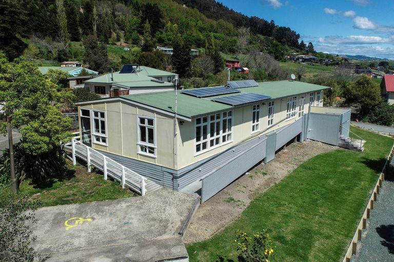 Photo of property in 1a Braemar Place, Nelson South, Nelson, 7010