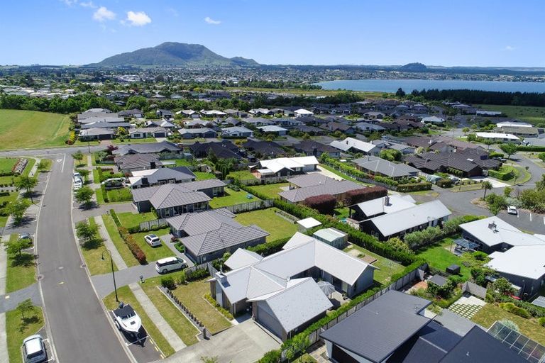 Photo of property in 11 Royal Coachman Drive, Nukuhau, Taupo, 3330
