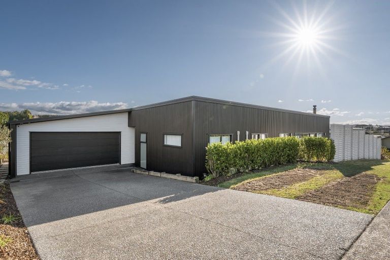 Photo of property in 8 Materawaho Way, Pyes Pa, Tauranga, 3112