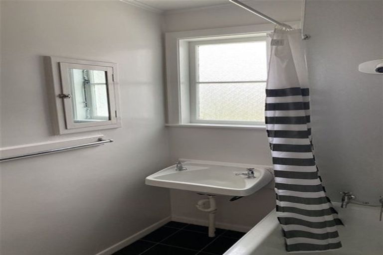 Photo of property in 25 Westholme Street, Strowan, Christchurch, 8052