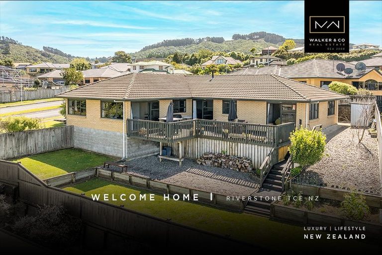 Photo of property in 16 Kirton Drive, Riverstone Terraces, Upper Hutt, 5018