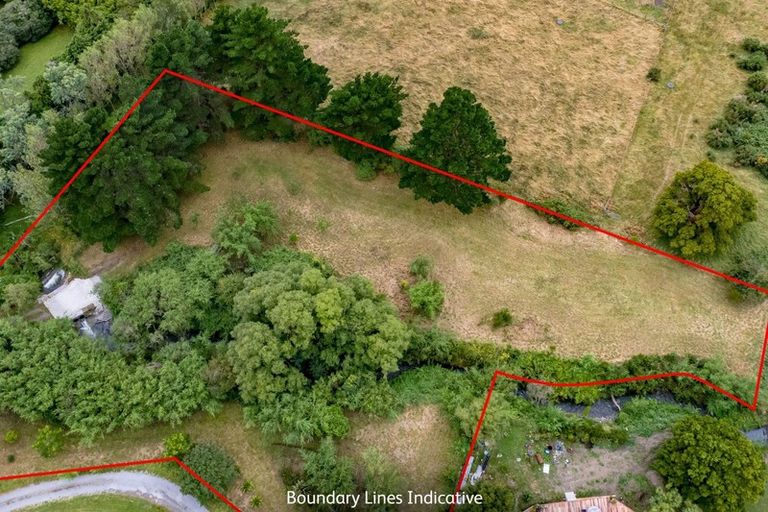 Photo of property in 80 Johnston Street, Featherston, 5710