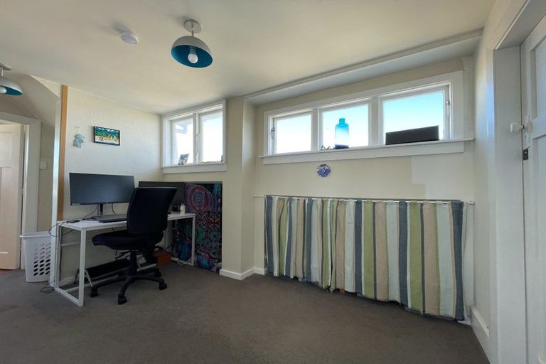 Photo of property in 56 Marine Parade, North New Brighton, Christchurch, 8083