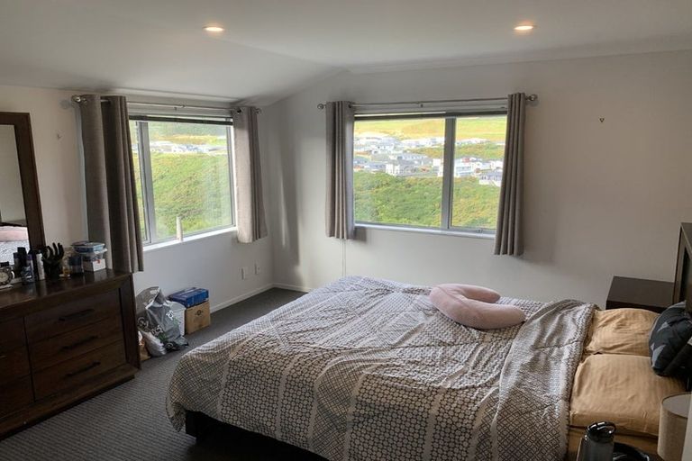 Photo of property in 188 Mark Avenue, Grenada Village, Wellington, 6037