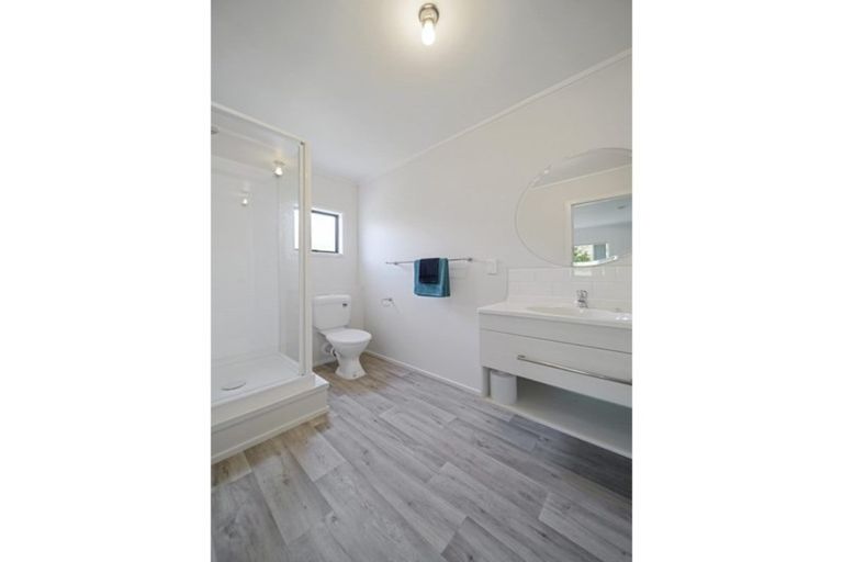 Photo of property in 6 Noble Street, Waiuku, 2123