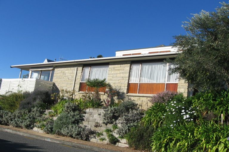 Photo of property in 5 Hadfield Terrace, Bluff Hill, Napier, 4110